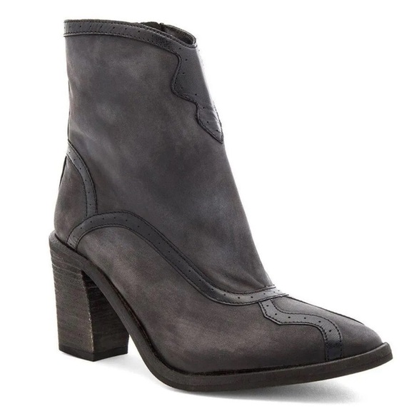 Free People Leather Western Distressed Block Heel Cowgirl Ankle Boots - Picture 1 of 15